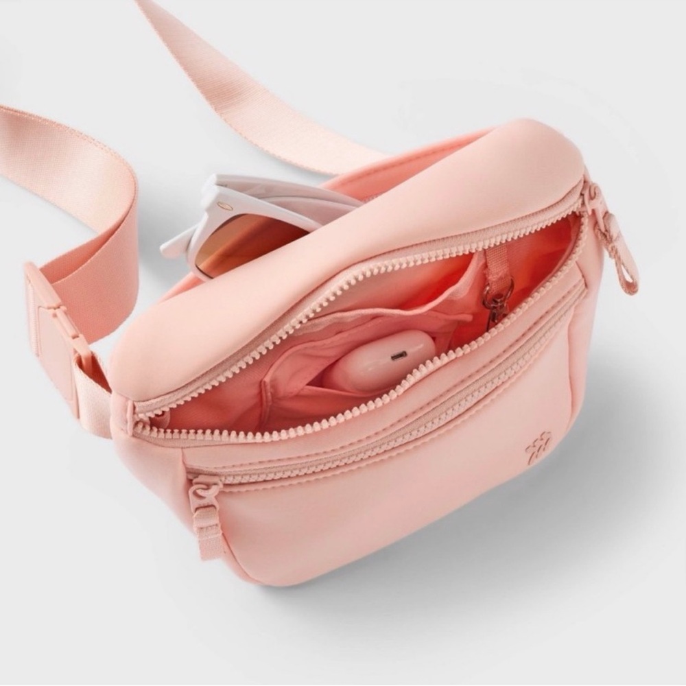 Blush Pink Belt Bag. NWT - Picture 3 of 5